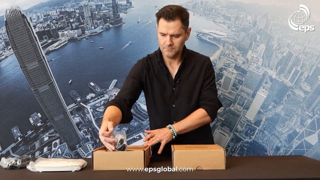 Unboxing Edgecore Networks EAP 101 and EAP 102 смотреть онлайн
