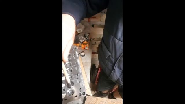 Vw T4 VALVE LAPPING 🤩💥👍 смотреть онлайн