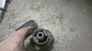 Lite-версия. Ниссан серена с25 замена сайлентблоков задней подвески.