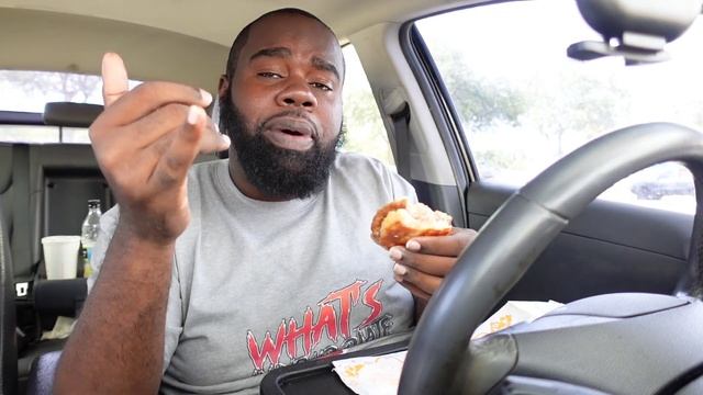 MUST TRY POPEYES STRAWBERRY BISCUIT CREATION смотреть онлайн