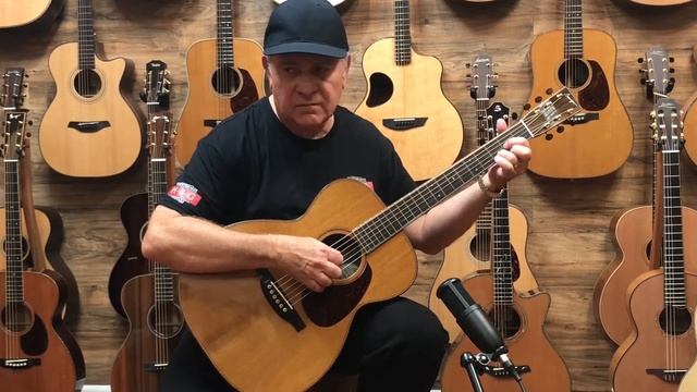 Bourgeois 00 DB Signature Acoustic Guitar with Aged Tone Adirondack over Katalox смотреть онлайн