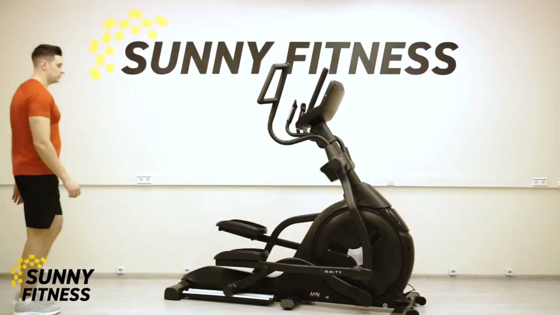 Эллиптический тренажёр AMMITY AMMV 61 AI смотреть онлайн