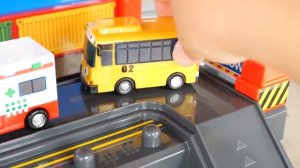 Крановая фабрика и станция Тайо и Титипо! Паровозик Томас и его друзья будут возить Тайобус☆