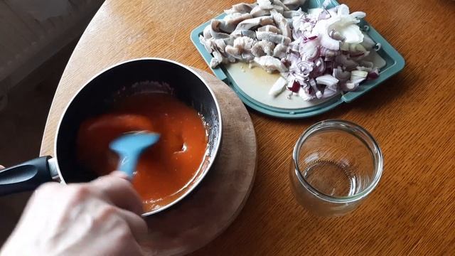 Селедка в очень вкусном маринаде смотреть онлайн
