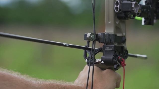 Different Arrow Rests | Bowhunting Whitetail Deer смотреть онлайн