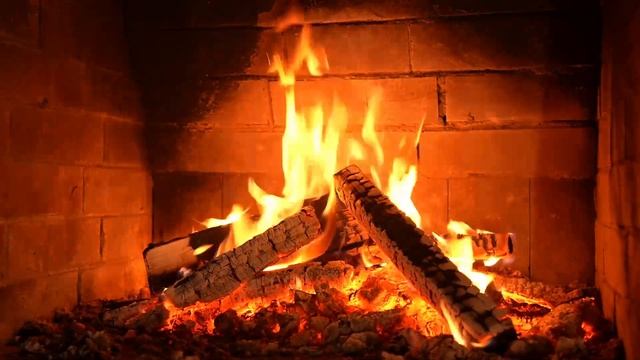 Уютный Камин 🔥 Расслабляющий видео на 2 часа смотреть онлайн