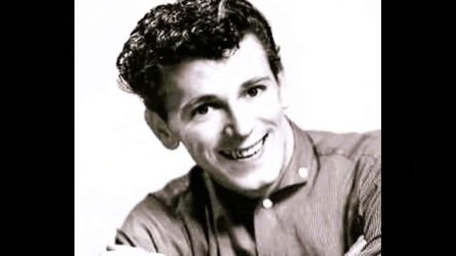 Gene Vincent & The Blue Caps - Bluejean Bop / Who Slapped John? / Ain't She Sweet / Jezebel смотреть онлайн