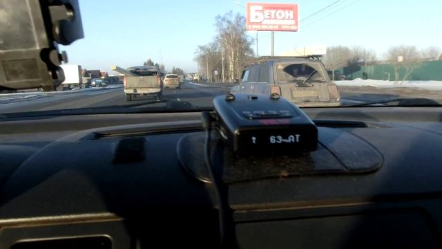 Жирафы на дороге смотреть онлайн