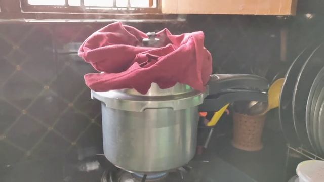 Simple And Easy Mutton Curry in Pressure Cooker | Tasty Mutton Curry in 15 minutes | Mutton kura смотреть онлайн