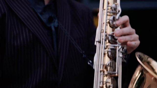 @lusia.chebotina #плакалголливуд саксофон