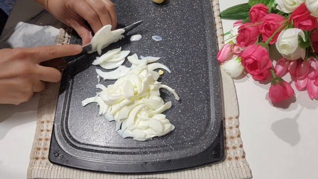 ВКУСНЕЙШИЙ САЛАТ ИЗ СВЕКЛЫ/Салат из свеклы и кукурузы🥰😋 смотреть онлайн