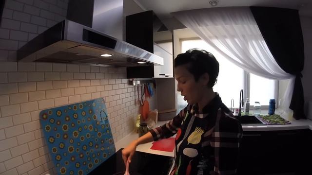 КУКИНГ С МАМОЙ | 10 ШАВЕРМ ЗА 10 МИНУТ ПОДГОТОВКА! смотреть онлайн