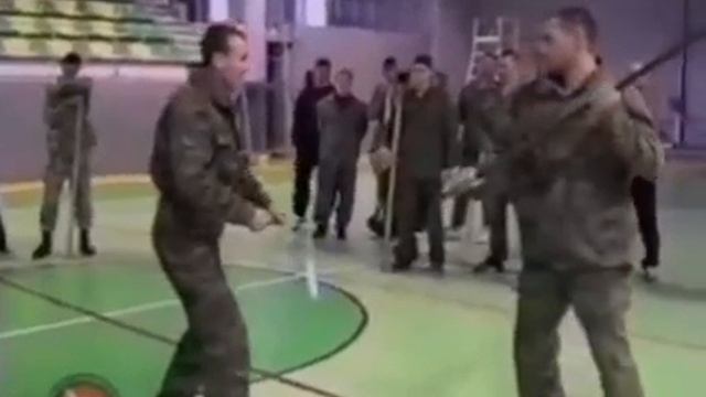 Система боевого выживания Кадочникова."Против лома-нет приёма,против лома есть Рычаг!"#army#military смотреть онлайн