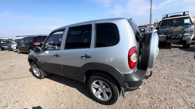 Chevrolet Niva, 2011 год смотреть онлайн