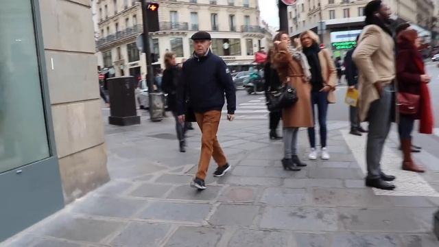 3 Street Style Rules In Paris! смотреть онлайн