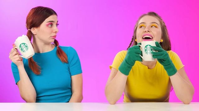 Красная еда vs Синяя еда Челлендж | Смешные Моменты с DoDo Challenge смотреть онлайн