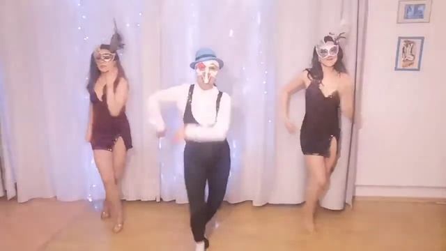 Son Cubano" en Carnaval clases Online #cubabaila #liligarces смотреть онлайн