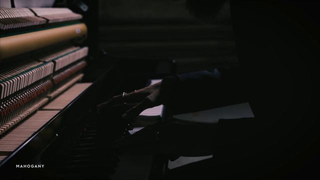 Keaton Henson - Impromptu On A Theme From Six Lethargies ft. Ren Ford | Mahogany Session смотреть онлайн