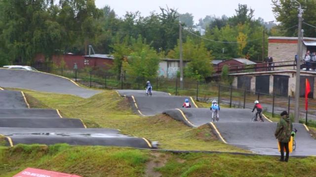 14.09.2013г. 2 круг 4 заезд мальчики 2005-2006г.р. ВМХ Коломна смотреть онлайн