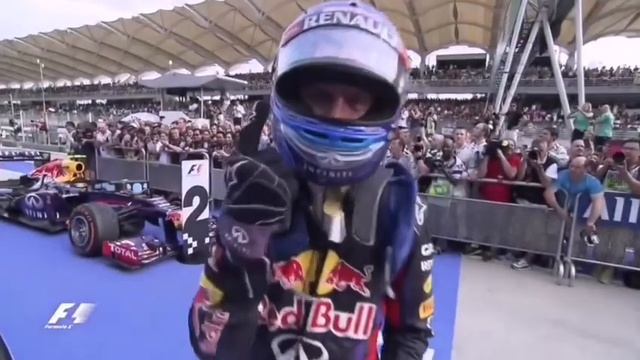 Sebastian Vettel career mix - Supreme смотреть онлайн
