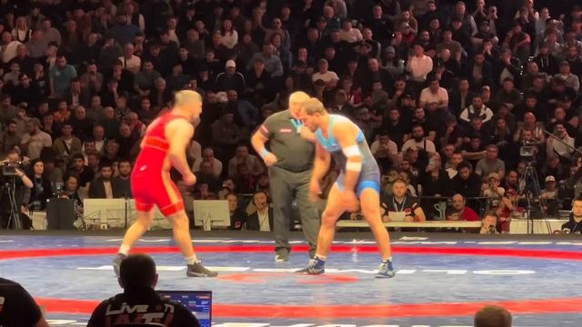 97кг. Финал: Абдулрашид Садулаев (Дагестан) - Алихан Жабраилов (Дагестан) смотреть онлайн