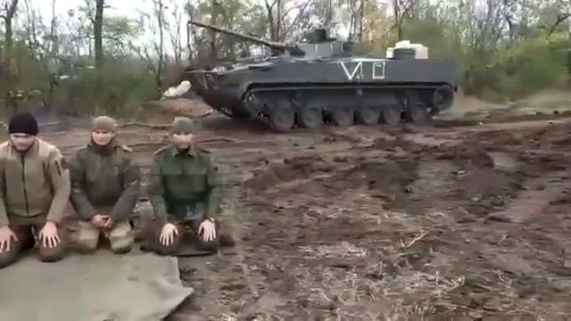Башкортстаннан Хәмзә хәзрәт генерал Шәйморатов батальонындагы солдатларны намазга өйрәтә смотреть онлайн