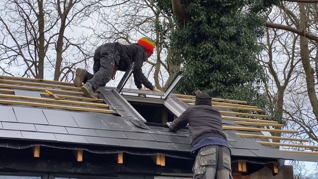 Second window is in. Happy New Year!! смотреть онлайн