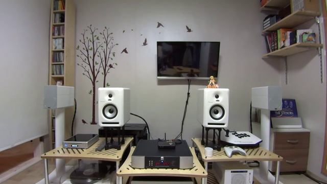 Elac BS312 아이유 