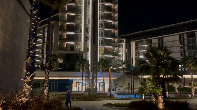 Caesar Palace Dubai | 4K Amazing Light at Night | walk with me |16 April 2021 смотреть онлайн