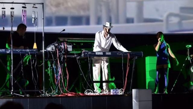 Electro-cosmic show of Andrey Klimkovsky in Moscow Planetarium | Photo of Stas Murashkin смотреть онлайн