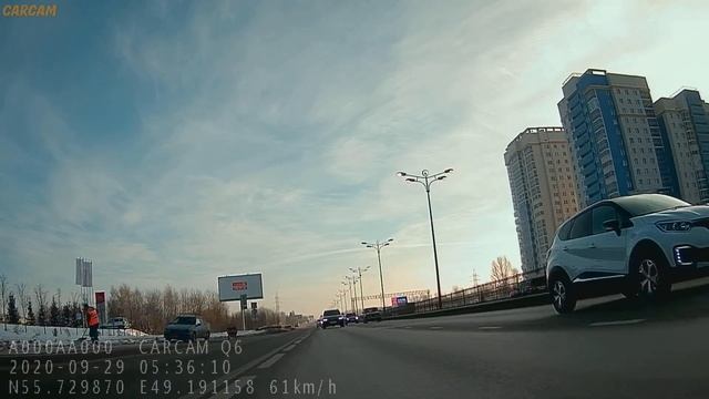 Вторая камера CARCAM Q6 смотреть онлайн