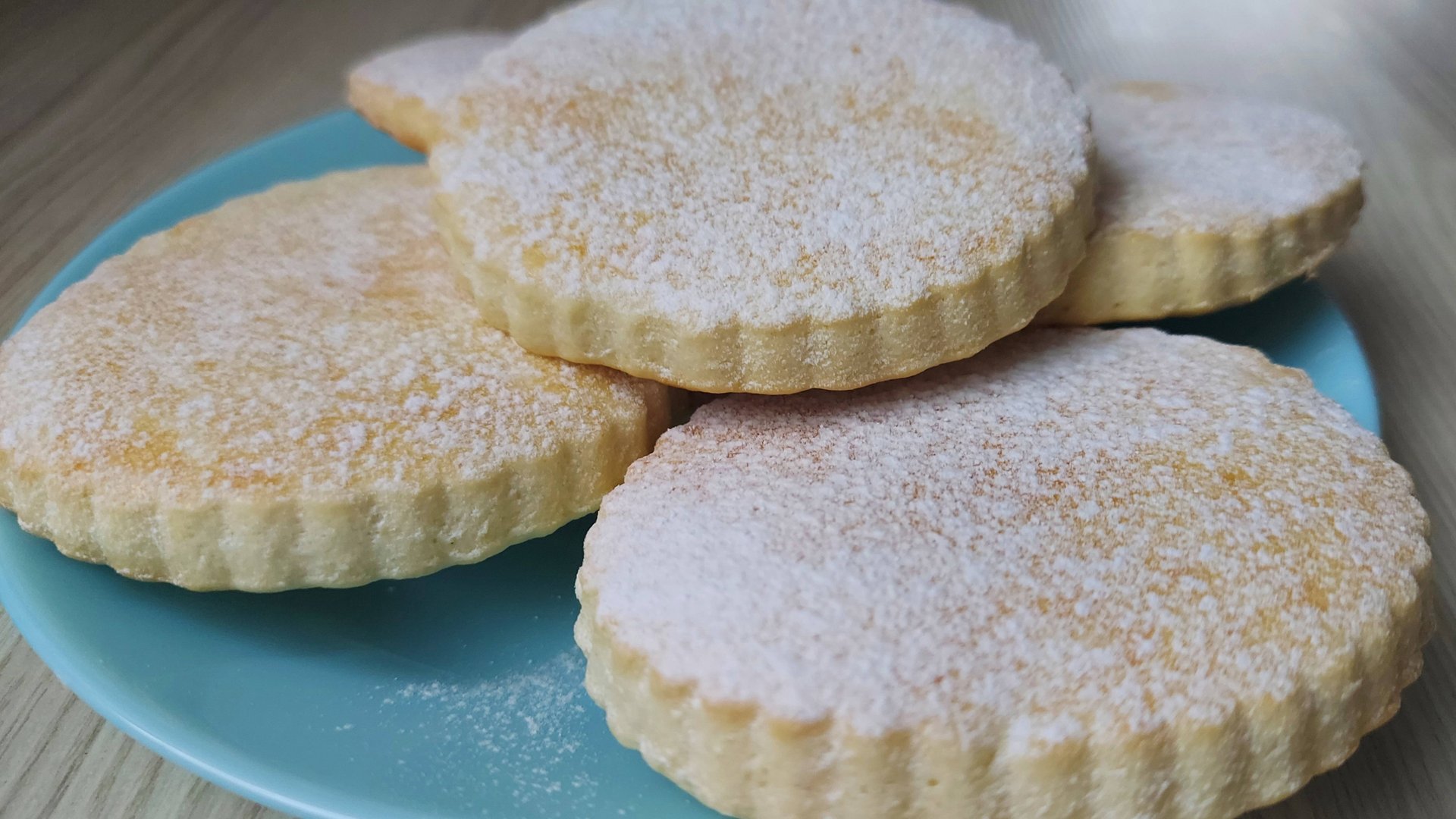 Молочные коржики быстро и просто. Удачный рецепт молочных коржиков. Вкусная, нежная выпечка смотреть онлайн