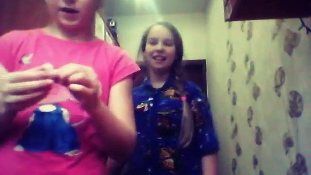 Покажи и угодай челендж. Что то похожие на игру кракодил)) смотреть онлайн