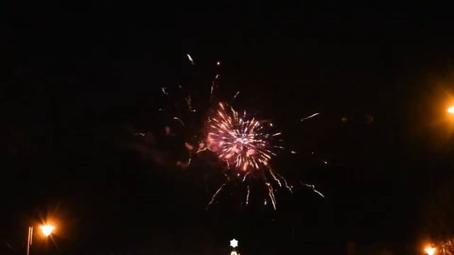 Новый год. салют в Кохтла-ярве 2020 смотреть онлайн