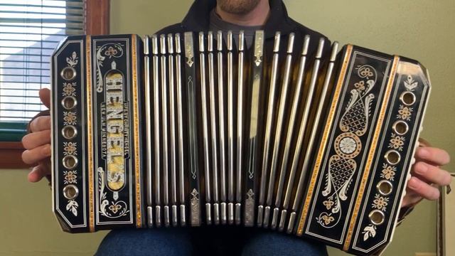 Barnyard Polka - Hengel’s A-flat concertina смотреть онлайн