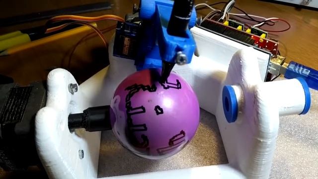 EggBot / Sphere-O-Bot Xmas смотреть онлайн