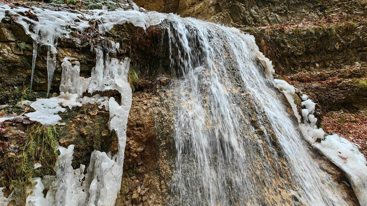 Нихалойские водопады в Чечне смотреть онлайн