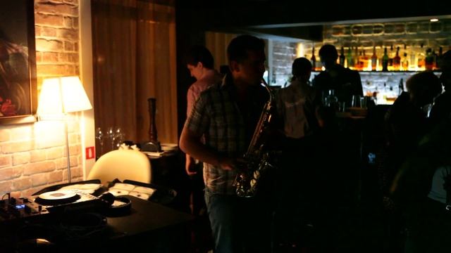 Nooning Bar смотреть онлайн