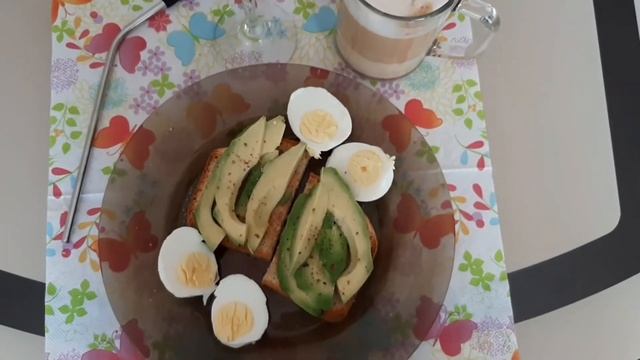 Влог/ Готовлю завтрак/ Доставка вкусняшек смотреть онлайн