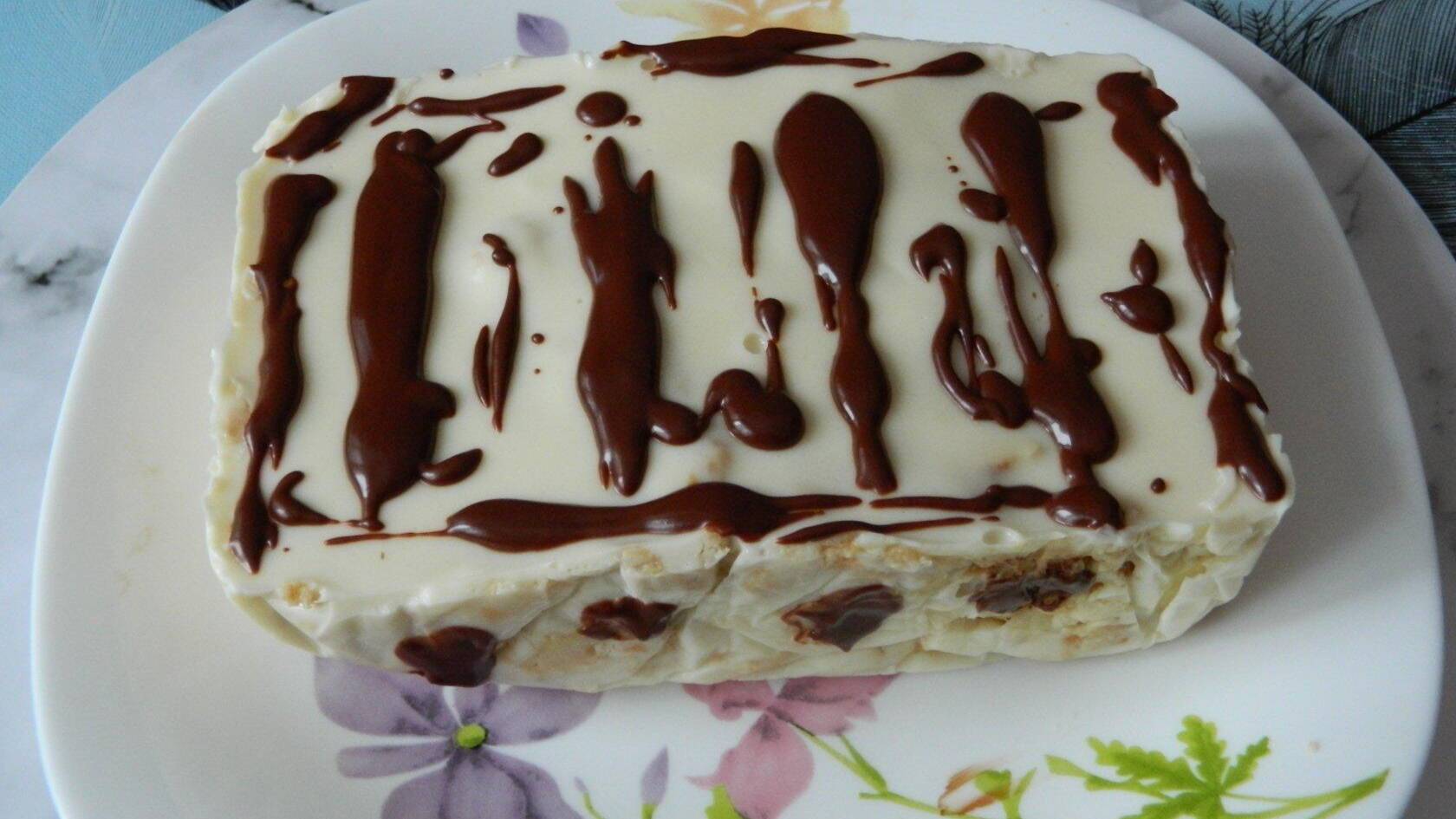 Обалденный десерт без выпечки с печеньем и бананом на агар агаре смотреть онлайн