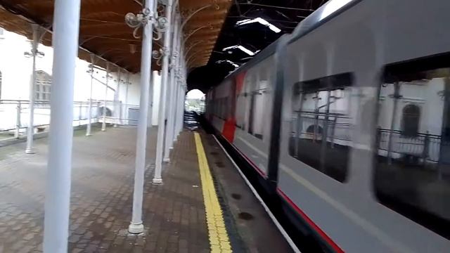 "ЭС2Г 227"Ласточка на ст.Новый Петергоф смотреть онлайн