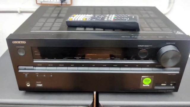 ( Low Price ) ATMOS AV RECEIVER ONKYO TX-NR 636