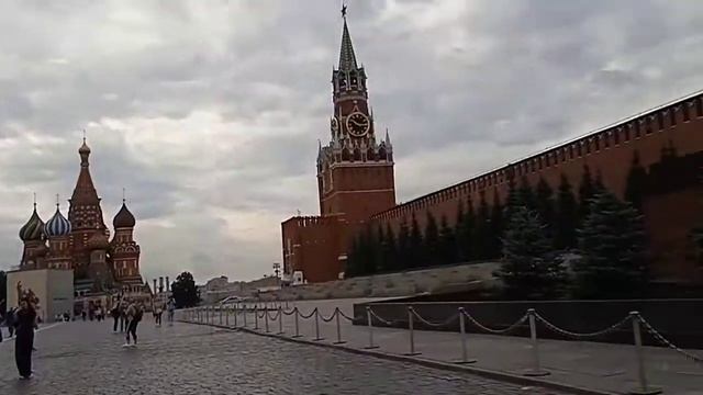 Обзор на Московскую площадь смотреть онлайн