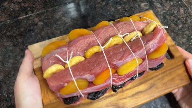 ВСЕГДА ГОТОВЛЮ это мясо на Пасху! Очень вкусно… смотреть онлайн