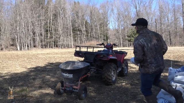 Spreading Lime On Fields For Better PH - Food Plots for Deer смотреть онлайн