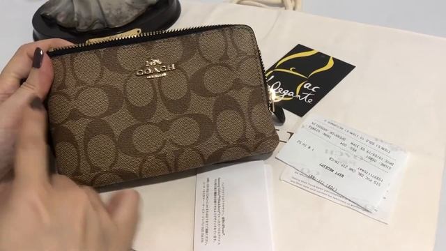 Coach signature pvc small double corner zip wristlet khaki/black смотреть онлайн