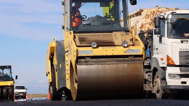 В Приамурье дорожники решились на эксперимент смотреть онлайн
