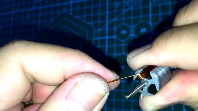 Cara menggulung angkur dinamo tamiya speed 0,64 mm (Part 1) смотреть онлайн