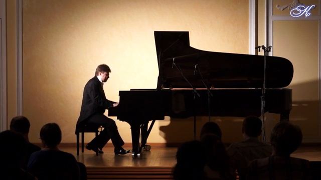 А.Н.Скрябин. Этюд до-диез минор соч.42 №5.Евгений Брахман
Автор видео: @classic-ivanovo смотреть онлайн