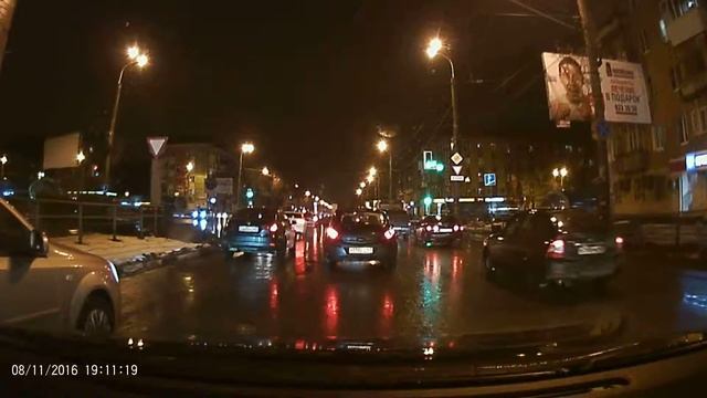 Видеорегистратор PRESTIGIO 330 - ночная съёмка смотреть онлайн